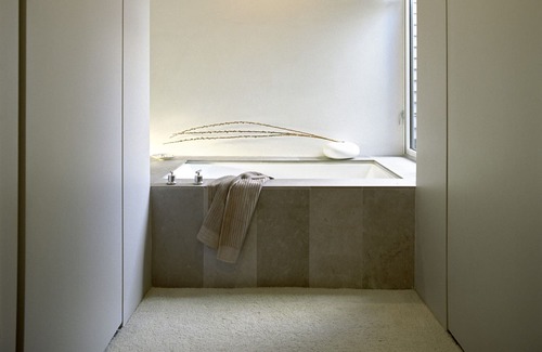 Little Italy Maison | Modernist Home + Suite + 2 Parking