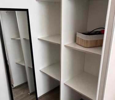 Coronel Appartement | Moderno departamento con WiFi, y estacionamiento en Coronel