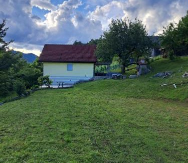Dolenjske Toplice Maison | moderno opremljena hiša z odmaknjeno lokacijo