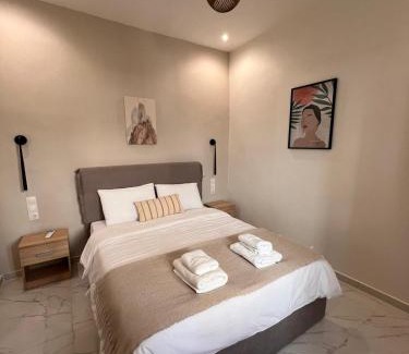 Zavlani Appartement | Modh Patras City Centre - Entire Apartment