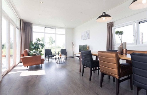 Schin op Geul Chalet De Ski | ✓ Module at Residence Valkenburg ✓ Holiday home for 6 persons ✓ Located in Valkenburg (Schin op Geul) ✓ Holiday resort in South Limburg, near Maastricht ✓ Book directly at the resort