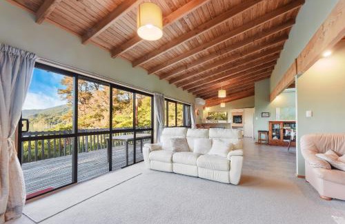 Moetapu Bay Maison | Moetapu Bay Bliss - Marlborough Sounds Retreat