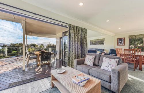 Moetapu Bay Maison | Moetapu Magic - Marlborough Sounds Holiday Home
