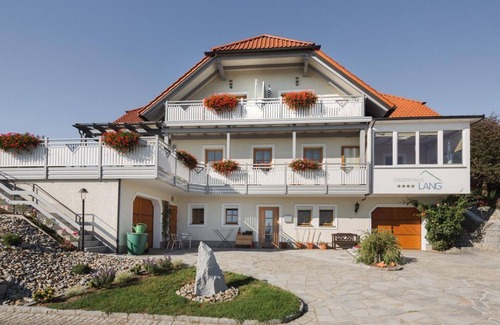 Pfarrkirchen im Muehlkreis Appartement | Mohnblumen Studio, 2 Personen - Gästehaus Pension Lang
