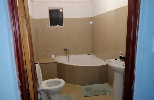 Acornhoek Cabine | Moholoholo lodge