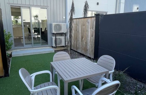 Upper Riccarton Maison | Mohua Lane Urban Paradise