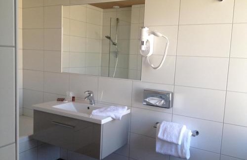 Centre Ville Hôtel | Moka Hotel