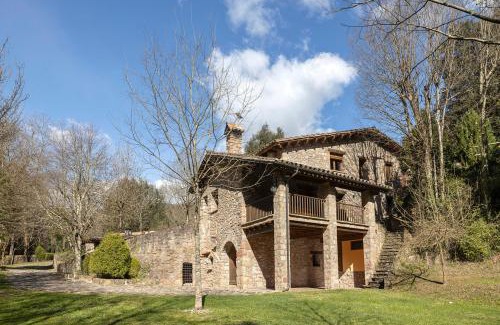 La Vall de Bianya Chalet De Ski | Molí d'en Puig