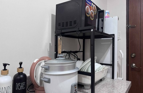 Tuba Copropriété | Moldex Baguio Condo - Balcony, Wifi, Netflix, Hot & Cold Shower, 24/7 Security