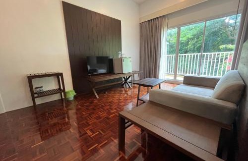 North Pattaya Cabine | Molecular cloud