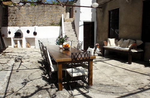 Montefrio Maison | Molino Lorca est un grand moulin restauré avec piscine privée