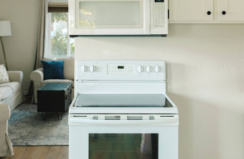 Tri-Cities Maison | Molly's Place - Home in Kennewick with yard