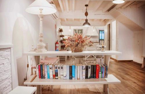 Comillas City Center Villa | MoM Comillas