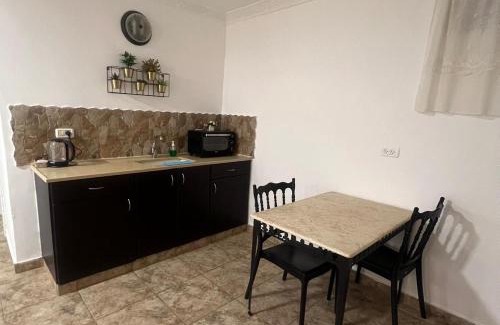 Neve Zohar Appartement | Moment in the desert by Loren village