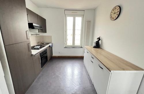 Saint-Julien-les-Metz Appartement | Mon Spacieux Studio Parking Un-Séjour-à-Part