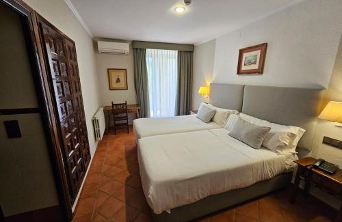 Nuevalos Hôtel | Monasterio De Piedra