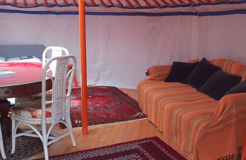 Vernoil-le-Fourrier Cabine | Yourte mongole