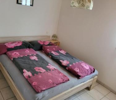 Menetreuil Maison | Monis ruhiges Ferienhaus