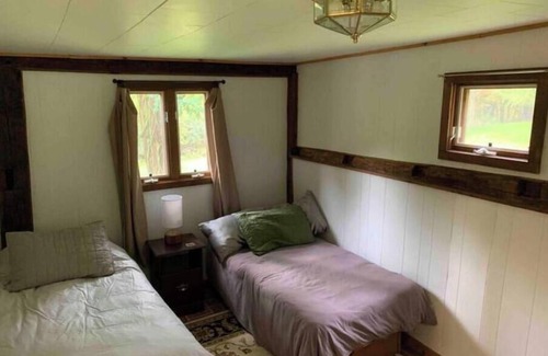 Old Chatham Autre | Monk's Bunk, Old Chatham