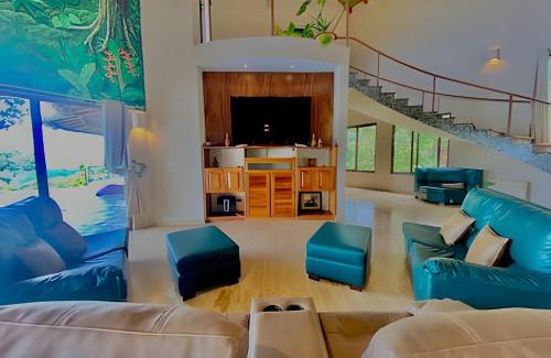Dominicalito Cabine | MonkeyRanch LuxLodge