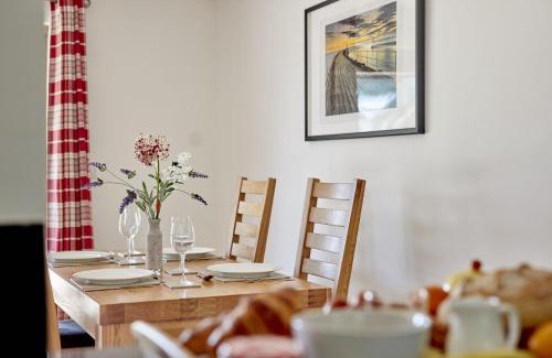 Frome Maison | Monmouth Retreat Cottage