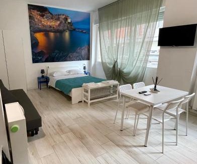 La Spezia Appartement | Monolocale con posto auto La Chicca del Golfo