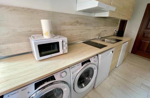 La Spezia Appartement | Monolocale con posto auto La Chicca del Golfo