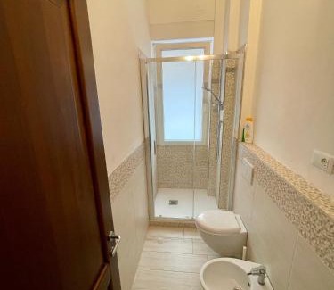 La Spezia Appartement | Monolocale con posto auto La Chicca del Golfo
