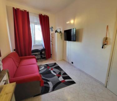 Pisa City Centre Appartement | Monolocale Lungarno