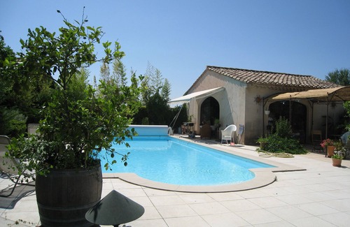 Chateauneuf-du-Pape Appartement | Les Gîtes oenotouristiques de Monpertuis -- Gîte Francine 4 étoiles **** 2020