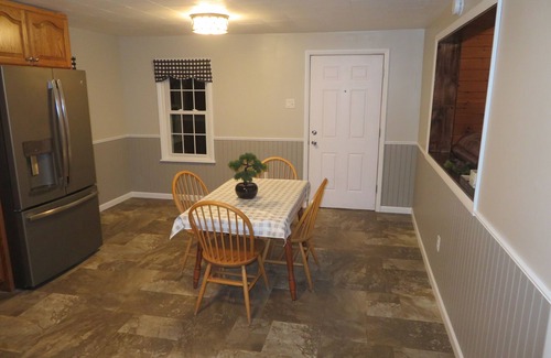 Jonestown Maison | Monroe Valley Guesthouse near Swatara State Park, Hershey, other attractions!