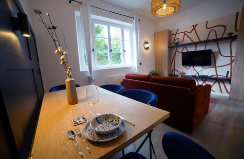 Montchapet Appartement | Monseigneur Dijon central & design avec parking