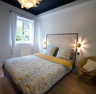 Montchapet Appartement | Monseigneur Dijon central & design avec parking