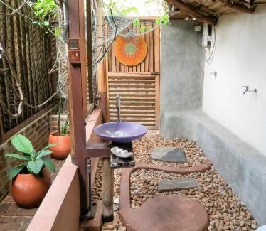 Pottuvil Lit Et Petit-Déjeuner | Monsoon Eco Resort - Whisky point Arugambay