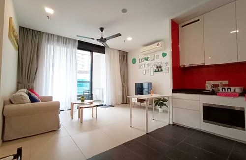 Mont Kiara Appartement | HÉBERGEMENT AU MONT KIARA À PROXIMITÉ DE SRI HARTAMAS, PUBLIKA, SOLARIS, IKEA DAMANSARA, DUTAMAS
