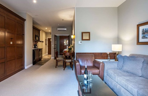 Mont-Tremblant Hôtel | Mont-Tremblant - Château Beauvallon - Suite de 1 Chambre à Coucher