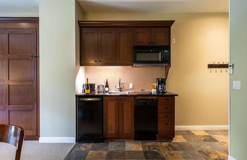 Mont-Tremblant Hôtel | Mont-Tremblant - Château Beauvallon - Suite de 1 Chambre à Coucher