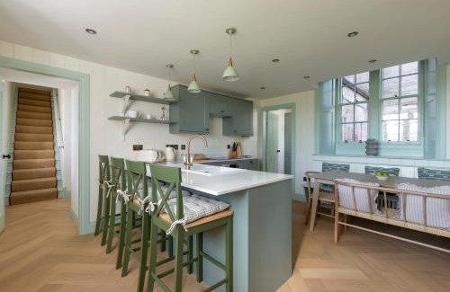 Thornhill Maison | Montagu