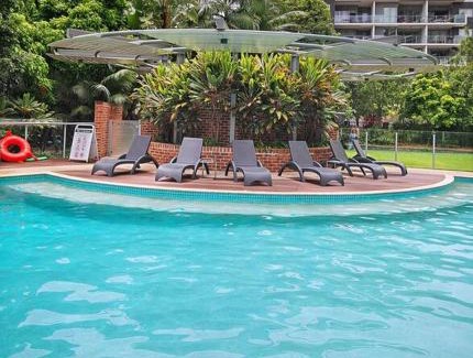 West End Appartement | Montague Metropolitan - Brisbane Cityscape Oasis