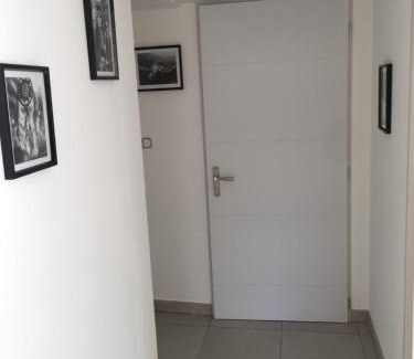 Montalieu-Vercieu Appartement | MONTALIEU SEJOUR Rez de jardin Les jonquilles - 1 à 4 PERS - PROX CNPE BUGEY - VALLEE BLEU - VIA RHONA