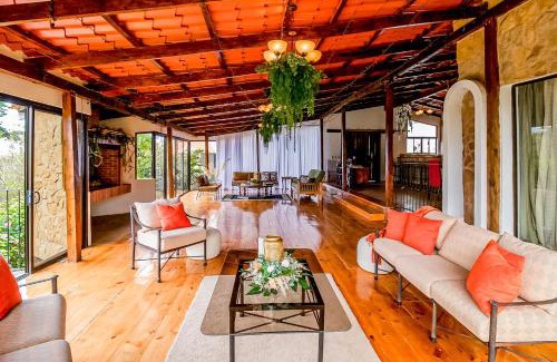 Roble Maison | Montana Zurqui
