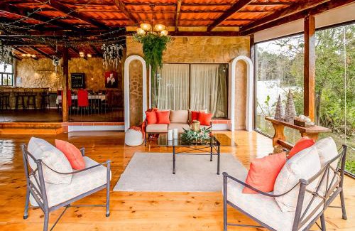 Roble Maison | Montana Zurqui