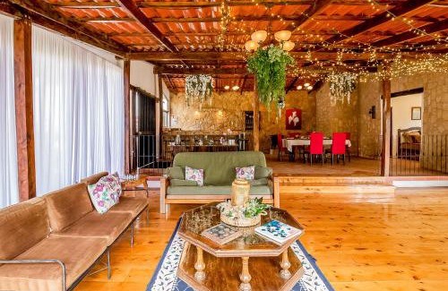 Roble Maison | Montana Zurqui