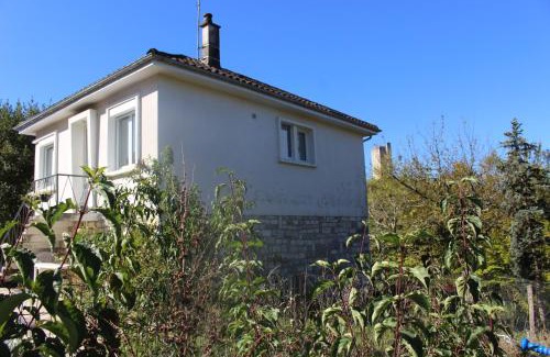Montcuq Maison | Montcuq, maison avec vue sur la Tour, classé 3*