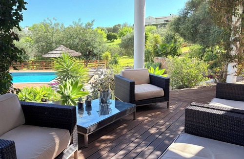 Calicos Villa | Privée, individuelle Conçu avec Villa, chauffage solaire Piscine d'eau salée,