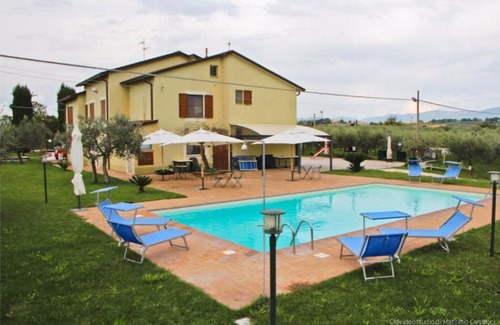 Pietrauta Lit Et Petit-Déjeuner | Montefalco Guest House - Chambre rouge