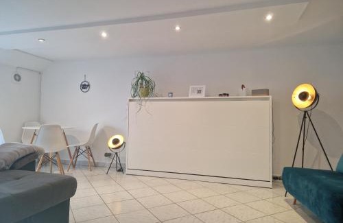 Lage Appartement | Monteur- Ferienwohnung Lage Kachtenhausen