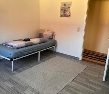 Hummeltal Appartement | Monteurwohnung bei Bayreuth 4 Zimmer nur 6 Min zur Autobahn A9, Ruhige Lage, Parkplatz