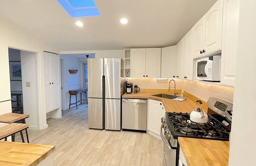 Nahant Cottage | Nahant cottage within walking distance to beaches (dog friendly)