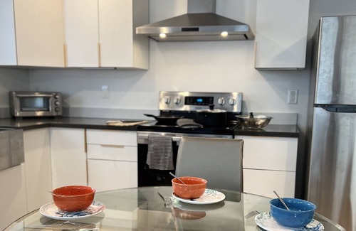 Metzger Maison | Monthly new constructed 3br/1ba adu w/ central ac/heat